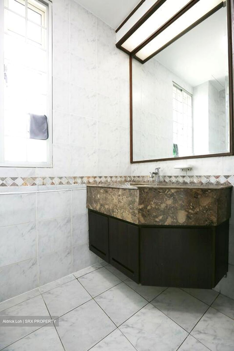 Mera Terrace (D16), Terrace #524954771